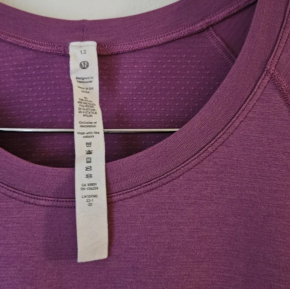 Lululemon Swiftly Tech SS 2.0 Size 12 Purple Shirt - Picture 4 of 5